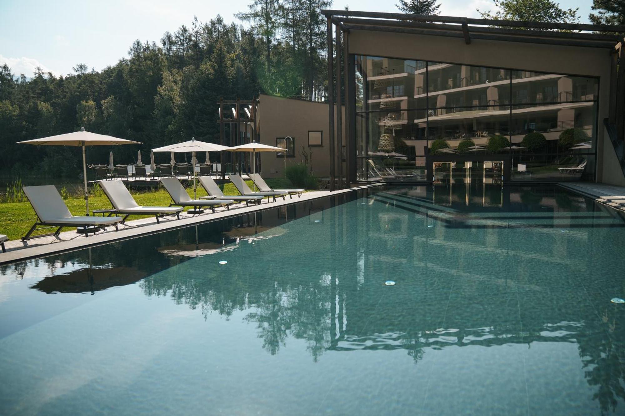 Hotel Seehof Nature Retreat Natz-Schabs Buitenkant foto
